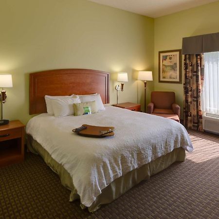 Hampton Inn & Suites Moline-Quad City Int'L Aprt Bagian luar foto