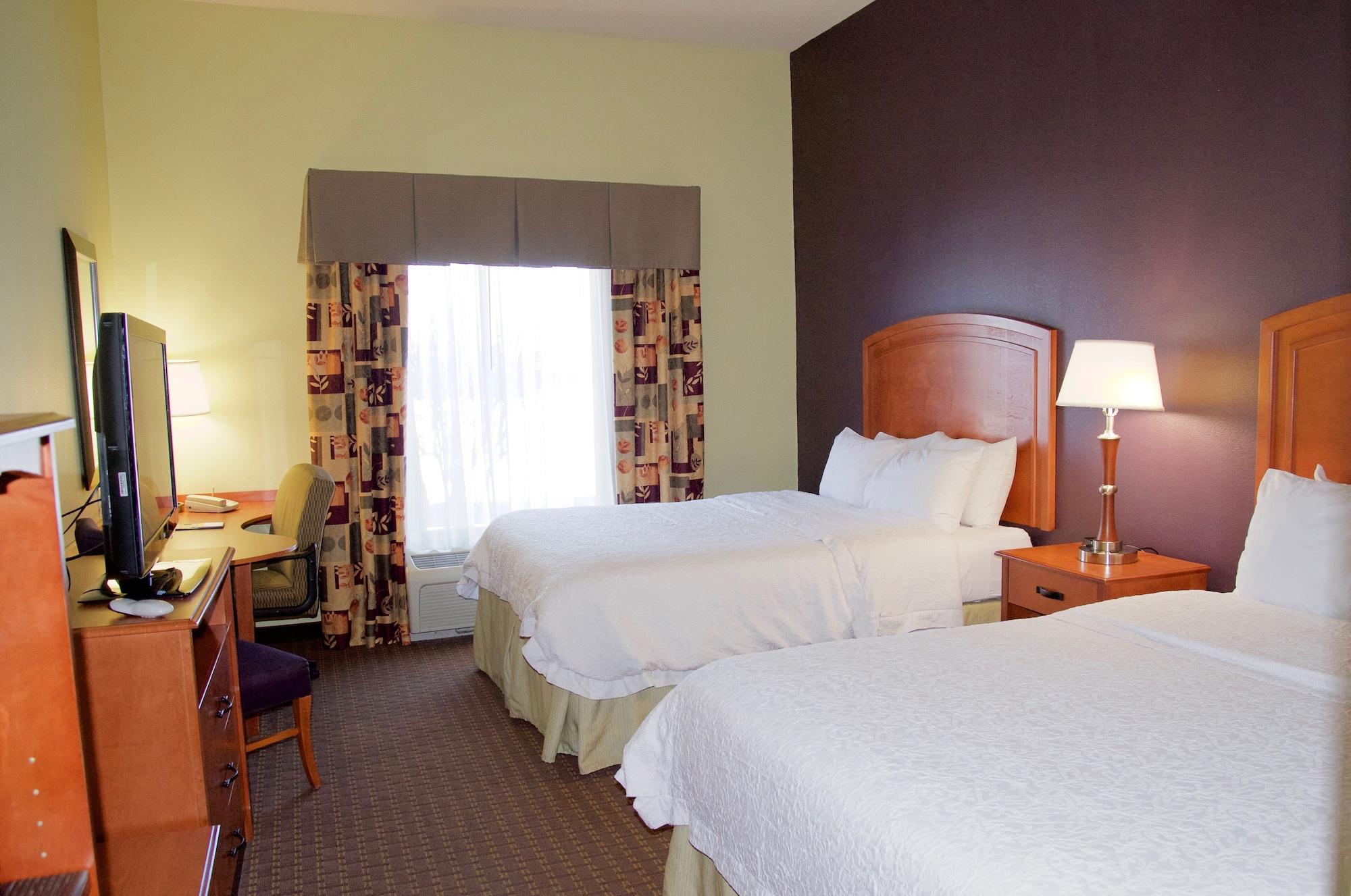 Hampton Inn & Suites Moline-Quad City Int'L Aprt Bagian luar foto