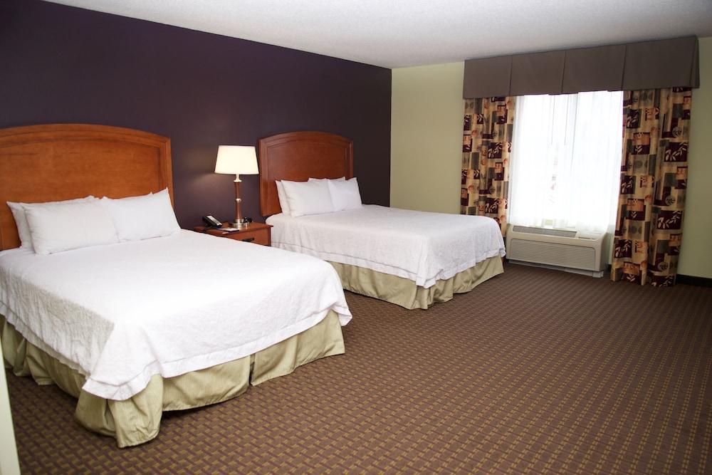 Hampton Inn & Suites Moline-Quad City Int'L Aprt Bagian luar foto